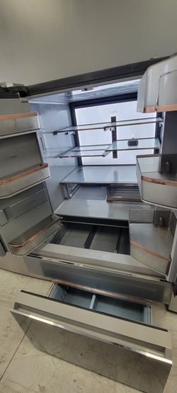 Café G. E French Door Cooling And Freezing With Warranty 