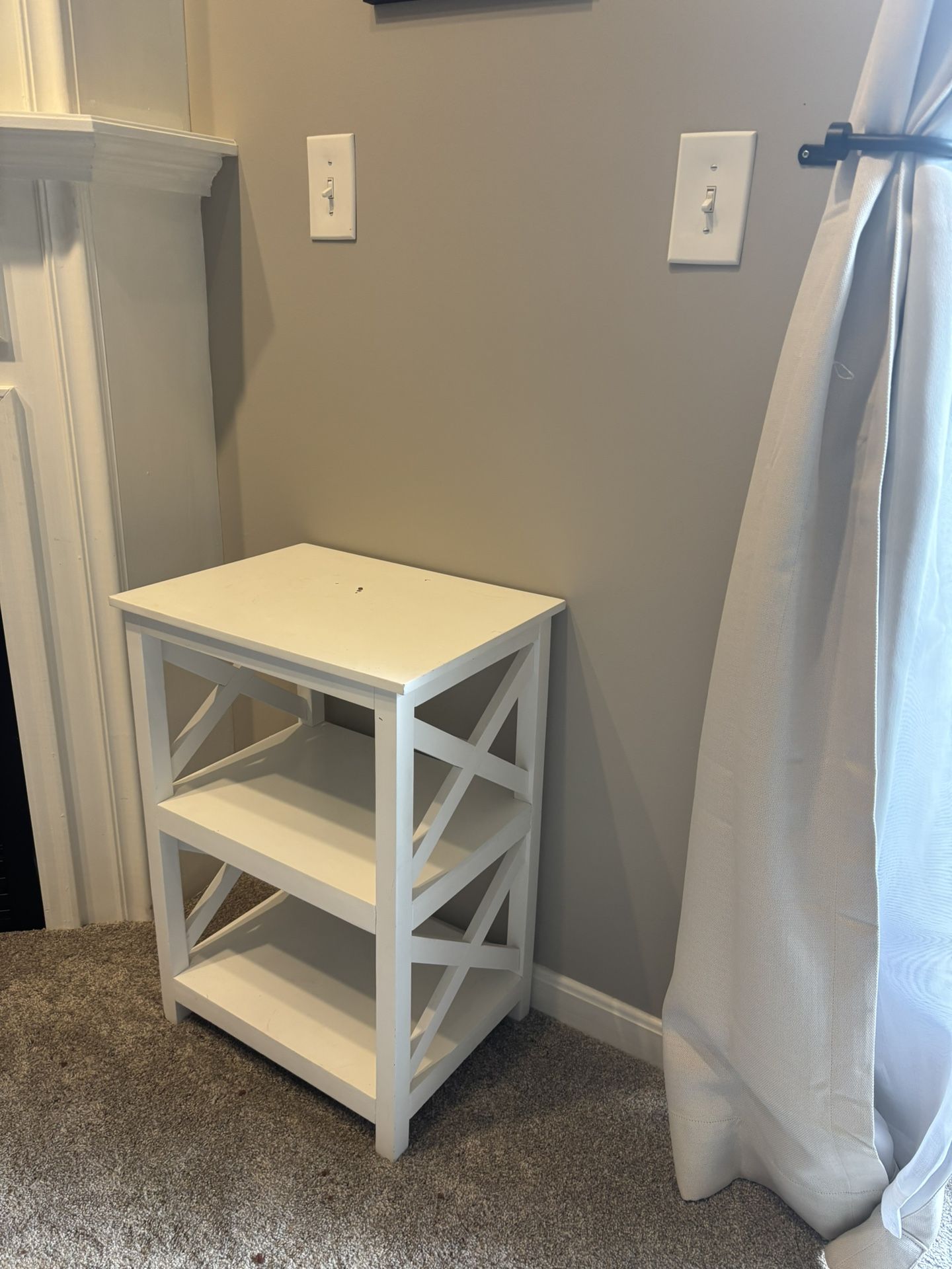 Farmhouse White Side Table / Accent Table