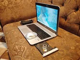 Laptop HP-15 ProBook 450 G4-CORE i5-8gb ram -256gb HD SSD solid-go-od for stud-ents
