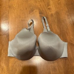 Woman’s Cacique Bra Shipping Available 