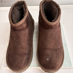 Girls Brown Faux Suede Fur-Lined Ankle Boots - size 3
