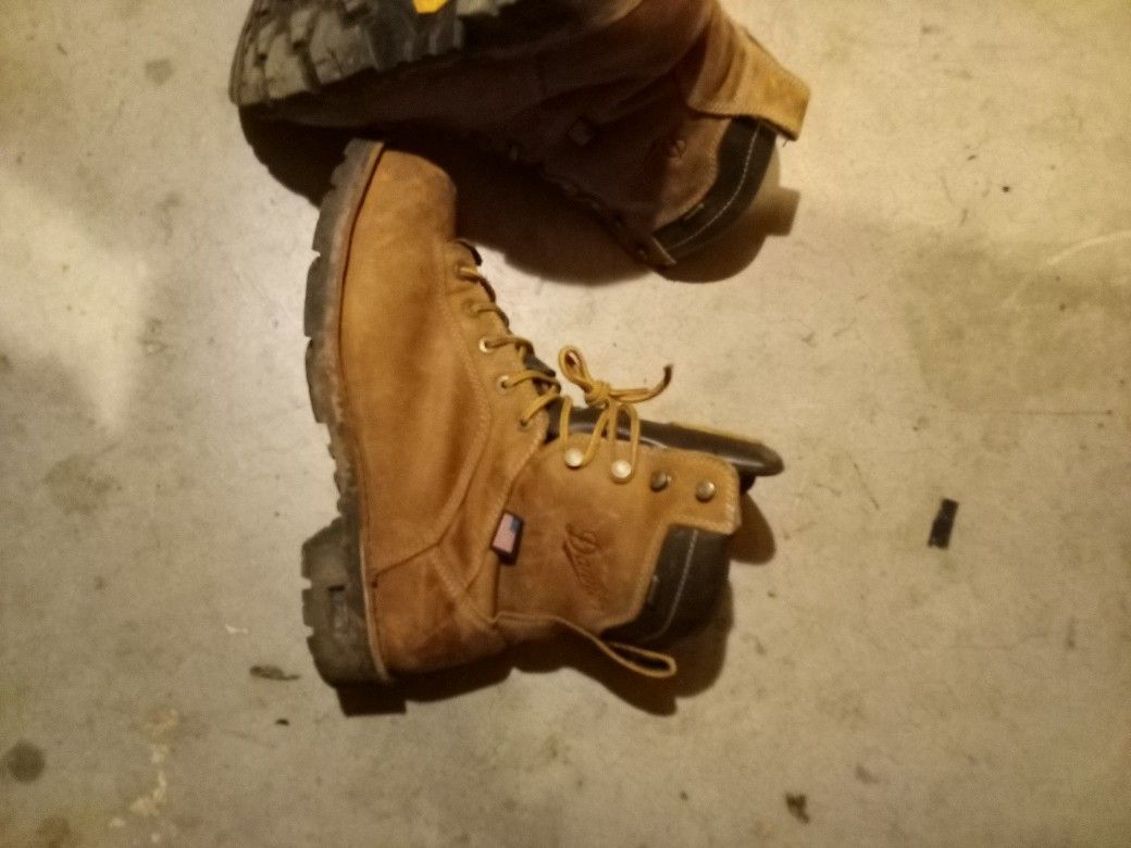 Danner Quarry Goretex Composite Toe Boots Size 11 light Brown 