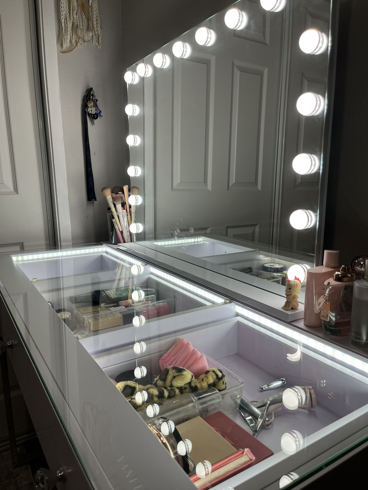 Vanity Table, Mirror & Chair