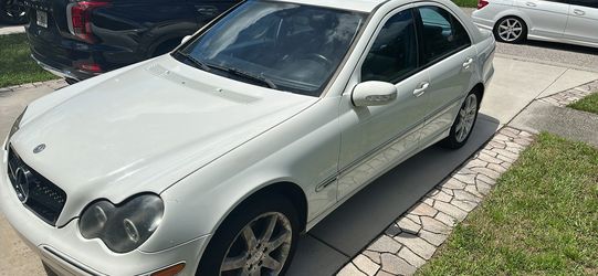 2004 Mercedes-Benz C-Class