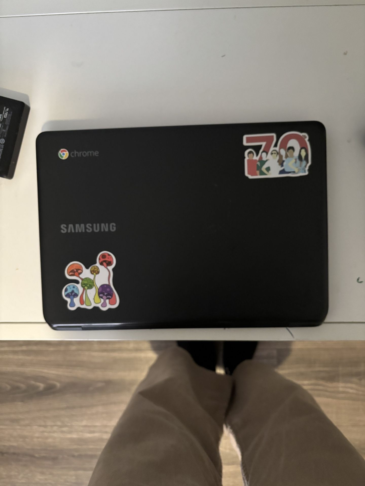 Samsung Chromebook & Charger