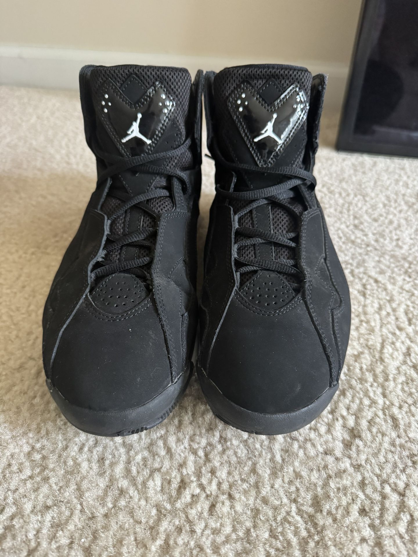 Jordan True Flights Size 10.5