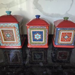 Decorative Ceramic Kitchen Canister Set (3-Piece) – Colorful Design