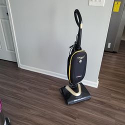 Soniclean Vacuum With 2 Bags