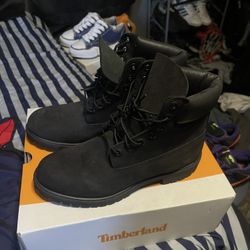Black Timberland Boots