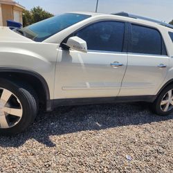 2012 GMC Acadia