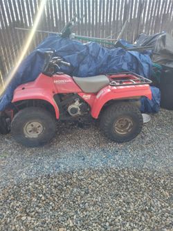 Honda fourtrax type 200 fourwheeler