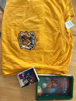 Joe Cool Camel promo shirt and ashtray with playing cards