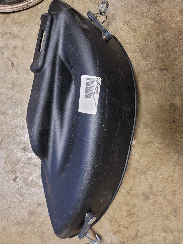 Husqvarna (contact info removed)81 Lawn Tractor 46-in Deck Mulch Cover Assembly Genuine Original Equipment Manufacturer (OEM) Part