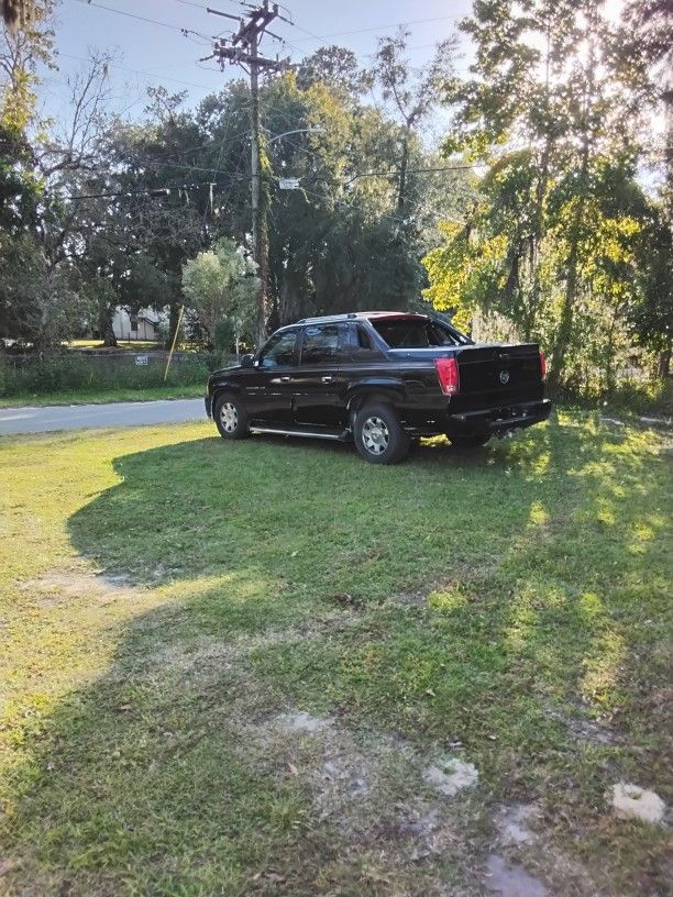 CADILLAC ESCALATE EXT 2002