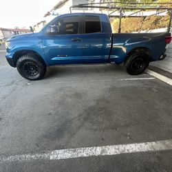 Tundra 2013 V8 4.6 2wd