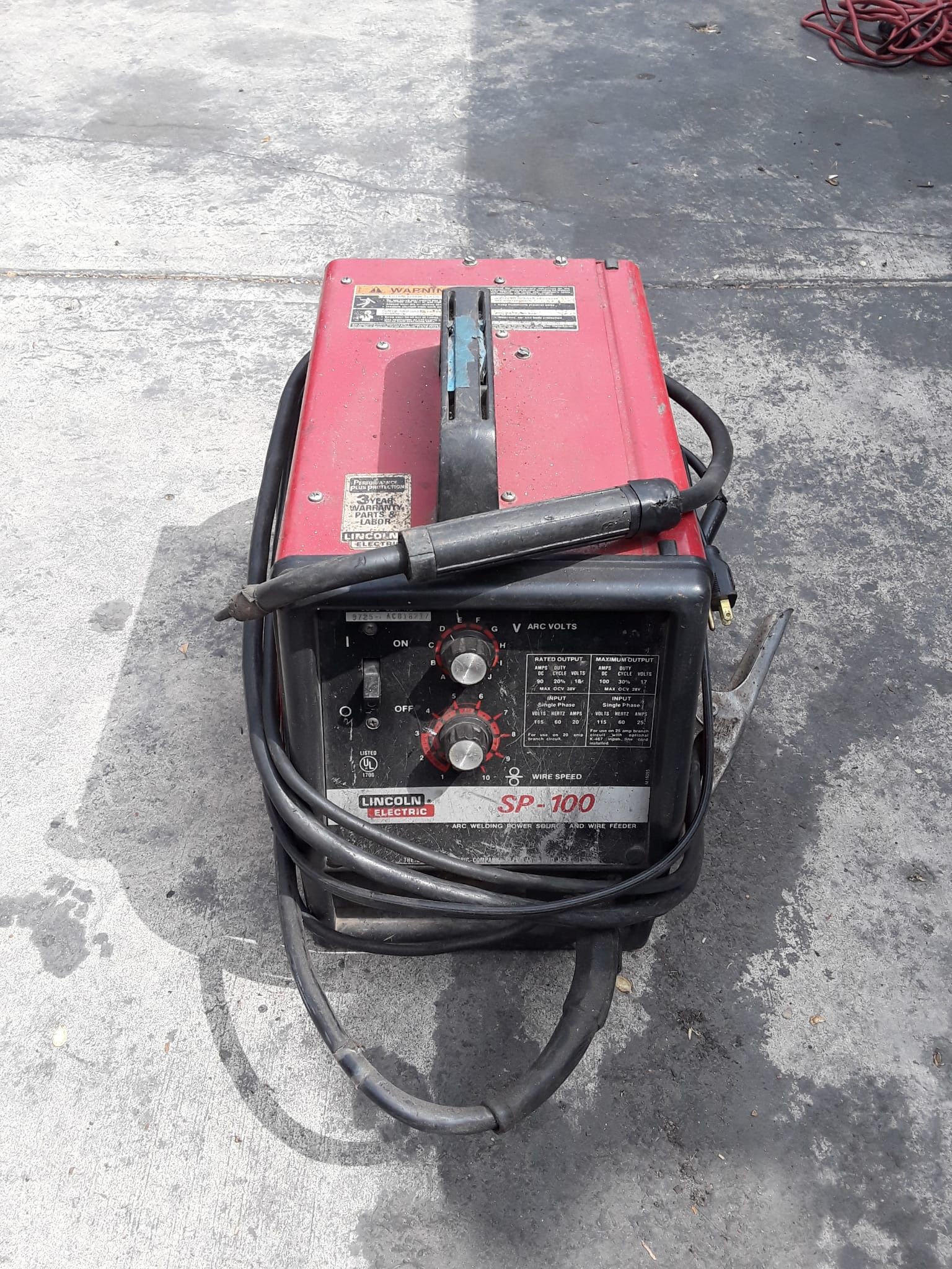 Lincoln Electric IDEALARC SP-100 Wire Feed Mig Welder