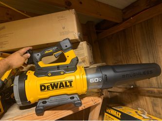 New dewalt 60v blower Tool only