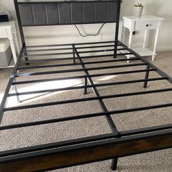 Brand New Full Size Bed 