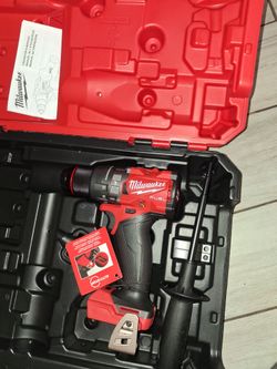 Milwaukee m18 fuel Hammer drill tool only