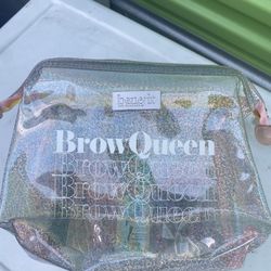 Benefit Makeup Bag & Goodies 💕