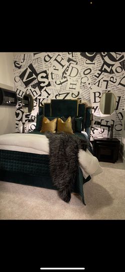Queen Velvet Bed