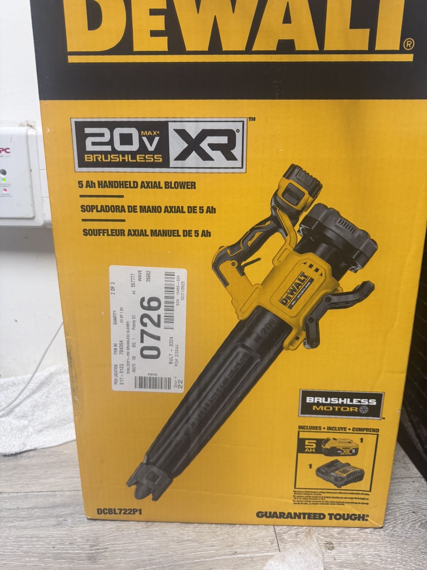 Dewalt Battery
