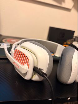 Astro A10 headset