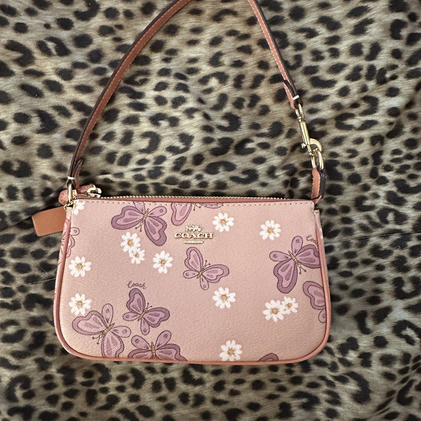 Mk / Coach Bags for Sale in Indio, CA - OfferUp
