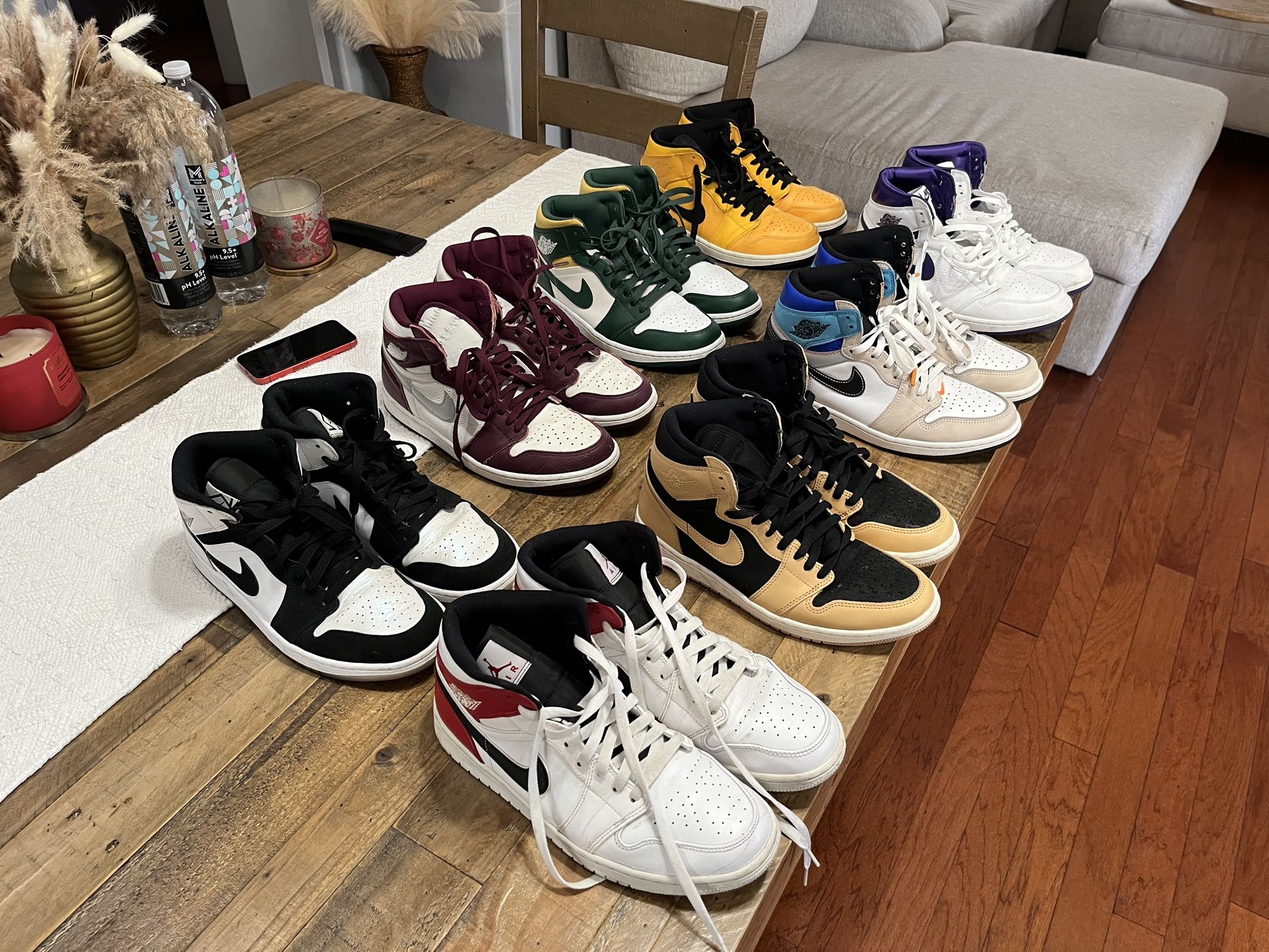 nike jordans retro 1