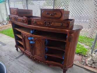 VINTAGE WOOD DRESSER