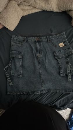 Denim skirt
