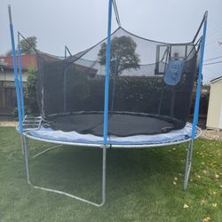 Trampoline 12 Feet