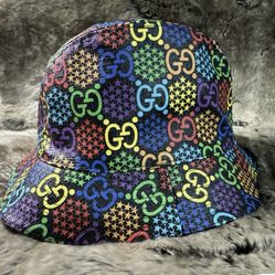 Gucci Unisex Rainbow GG Psychedelic Bucket Hat