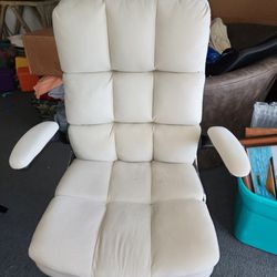 Offwhite  Colored Very Soft Cushioned Computer Chair
