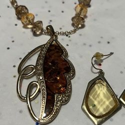 Forever 21 Amber Gold toned Crystal Rhine Necklace Earrings Fashion Jewelry Set
