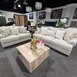 2 Pc Sofa And Loveseat 