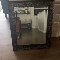 Mirror 29x 35