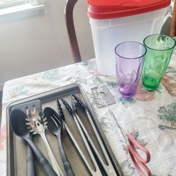 Free random kitchen stuff 