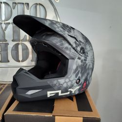 Kids Motocross Off-road Helmet Special Deal Right Now $99 Youth Size Only