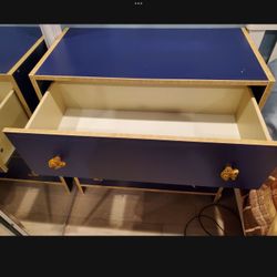 Dresser Blue 
