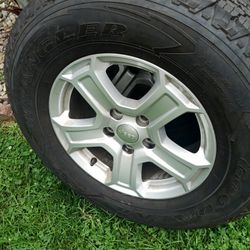 5 Jeep Wrangler Wheel And Tires  Brand New Tire