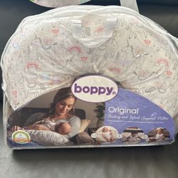 Feeding And Infant Support Pillow