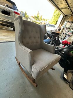 Rocking chair