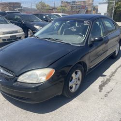 2001 Ford Taurus