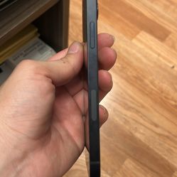 iPhone 12 64 GB Unlocked