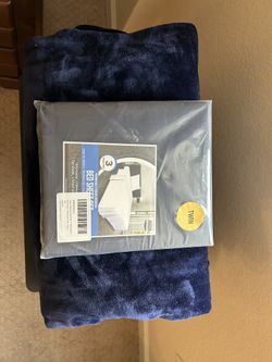 Twin Sheet Set And Soft Blanket