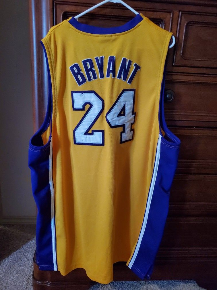 Kobe Bryant #24 Jersey  -