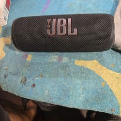 JBL HARMON FLIP 6 BLUETOOTH PORTABLE SPEAKER