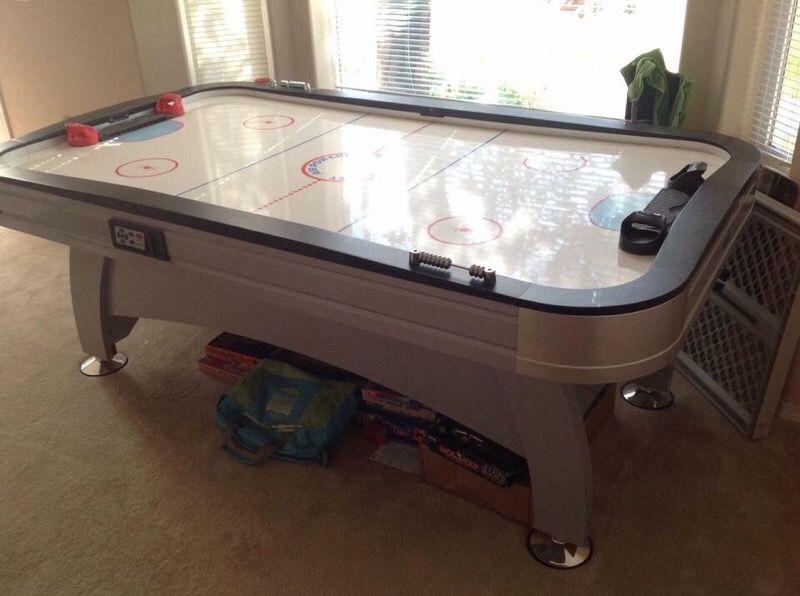 American Millennium Air Hockey Table FULL SIZE & Like New!