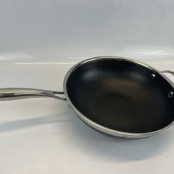 HexClad Hybrid Nonstick 12-Inch Wok Stay-Cool Handle Dishwasher & Oven Friendly
